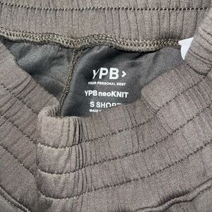 Abercrombie & Fitch Gray Women Jeans